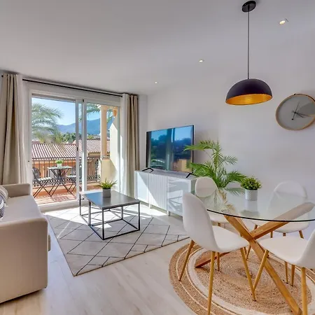 Vb Palm Avenue 1bdr Apartment *